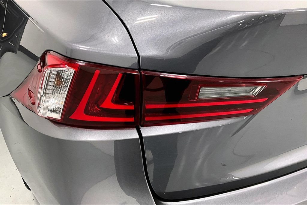 Used 2015 Lexus IS 250 w/ Premium Package RWD image 38