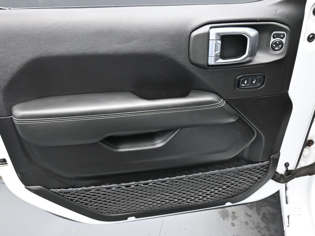 Certified 2023 Jeep Gladiator Overland image 9