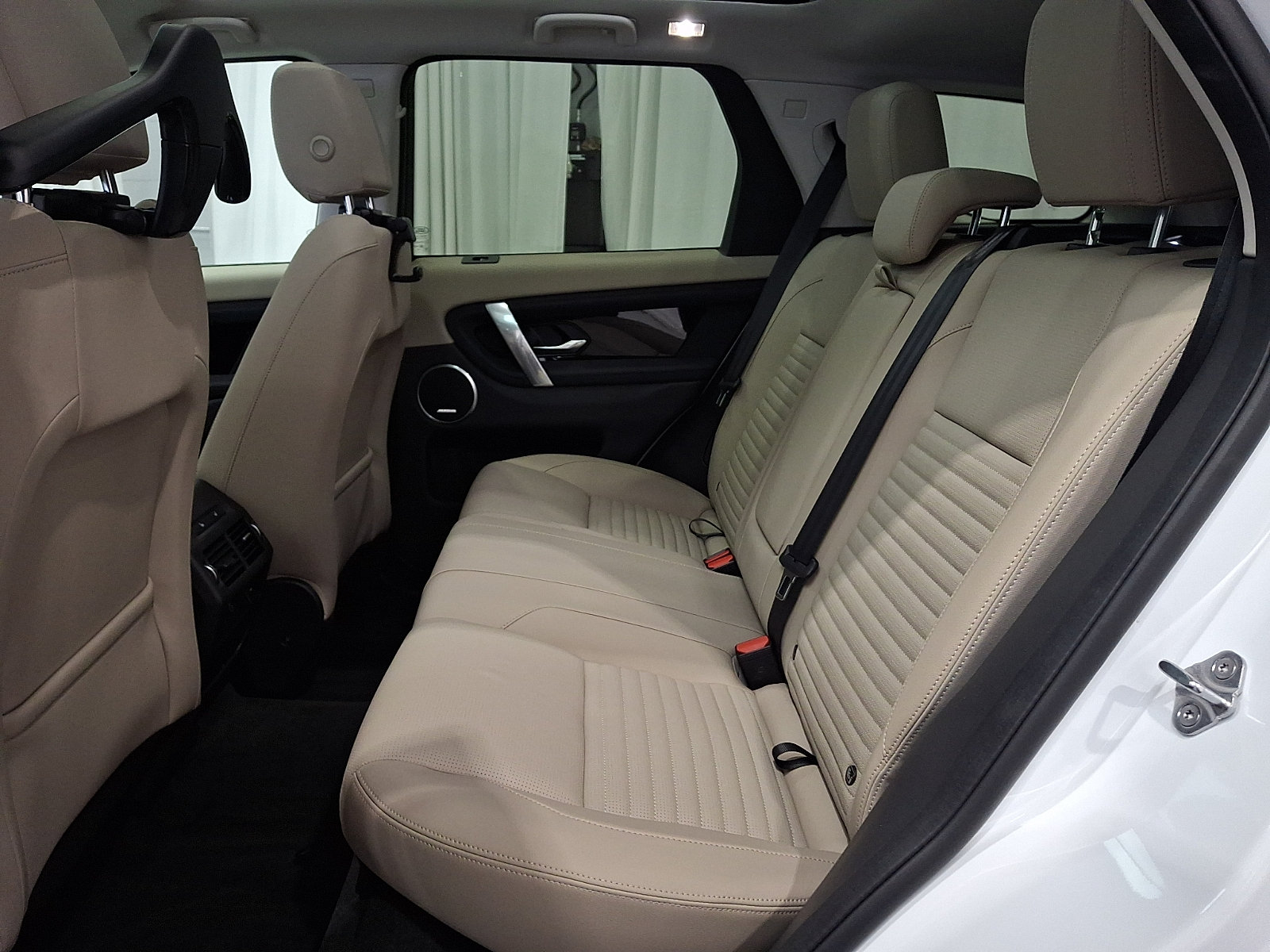 Certified 2025 Land Rover Discovery Sport S AWD/4WD image 10