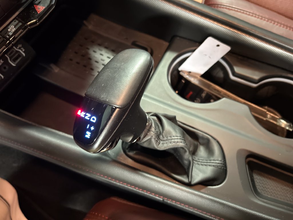 Used 2025 Dodge Durango GT AWD/4WD image 20