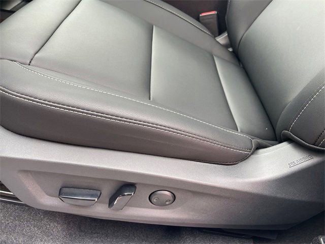 New 2025 Nissan Murano SL image 14