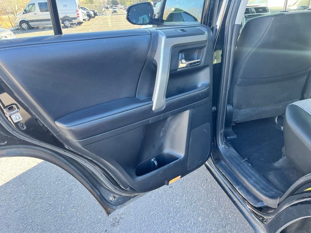 Used 2019 Toyota 4Runner SR5 image 9