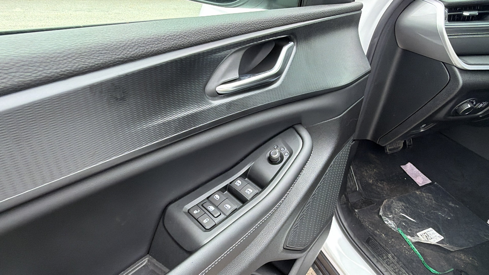 New 2026 Jeep Grand Cherokee Laredo RWD image 15