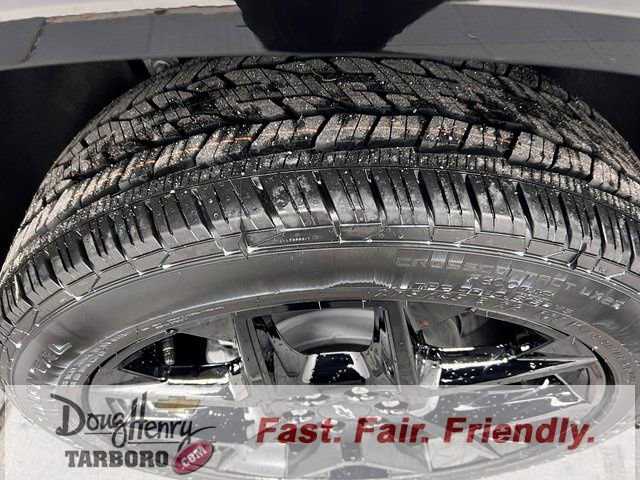 New 2026 Chevrolet Traverse RS w/ LPO, Floor Liner Package FWD image 16