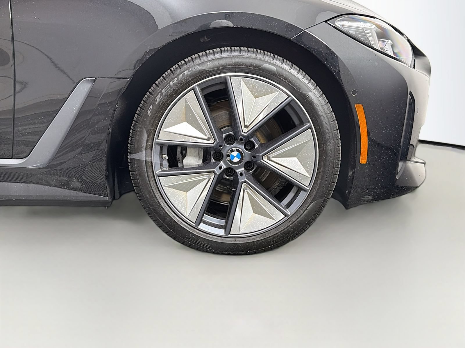 Used 2025 BMW i4 xDrive40i w/ Parking Assistance Package AWD/4WD image 34