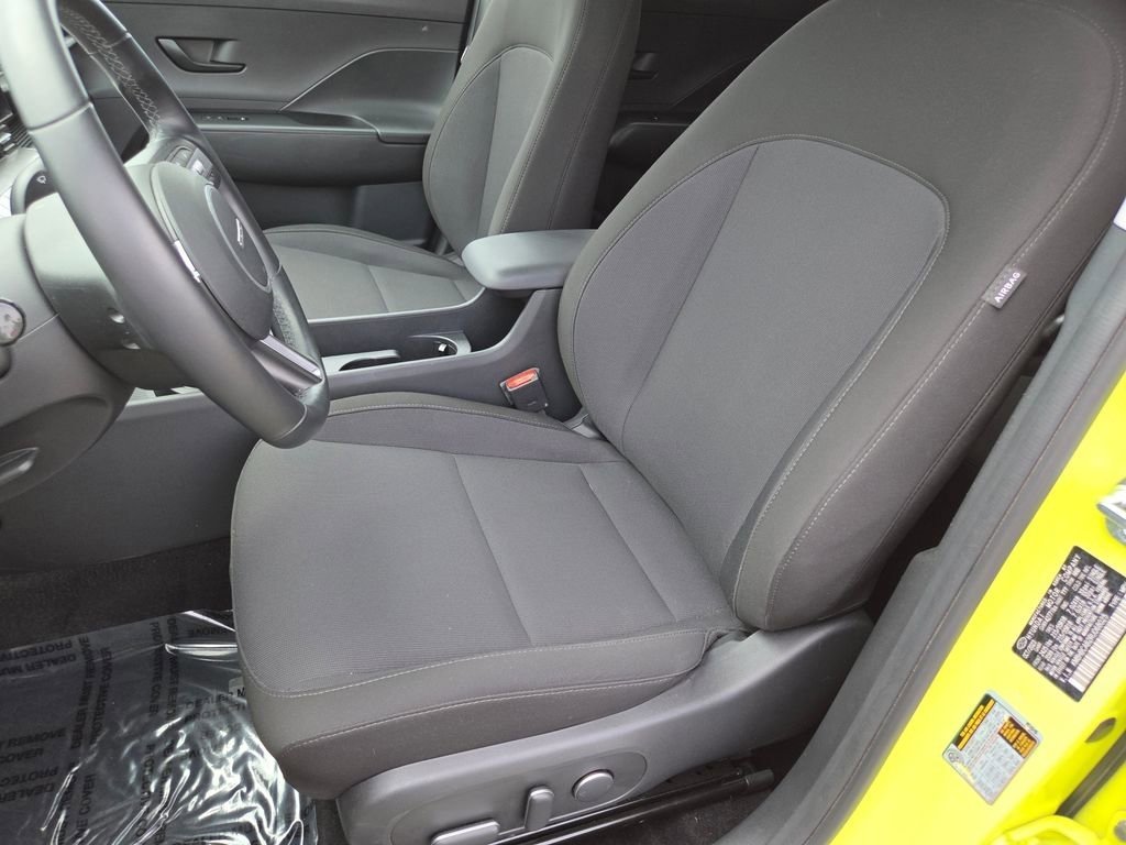 Used 2024 Hyundai Kona SEL AWD/4WD image 6