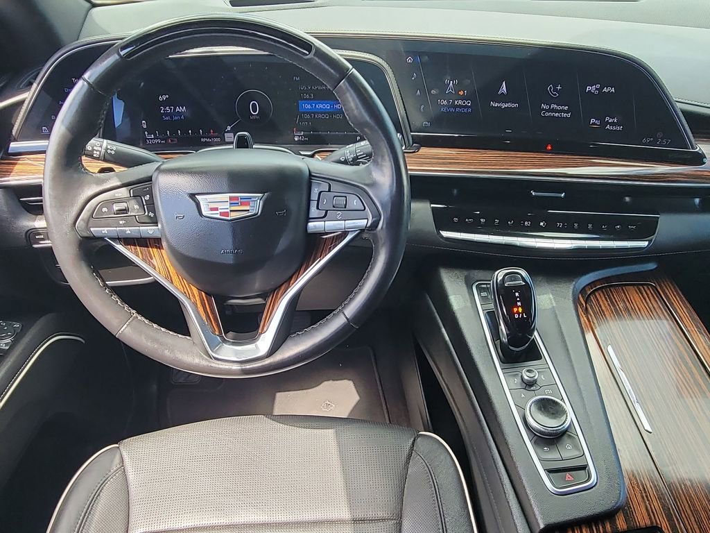 Certified 2022 Cadillac Escalade Premium Luxury image 11