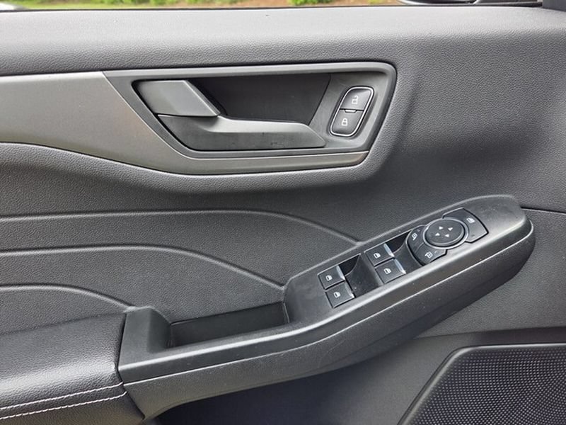 Used 2024 Ford Escape Active AWD/4WD image 28