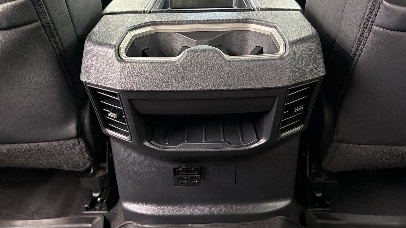 Used 2024 Toyota Tundra SR5 AWD/4WD image 35