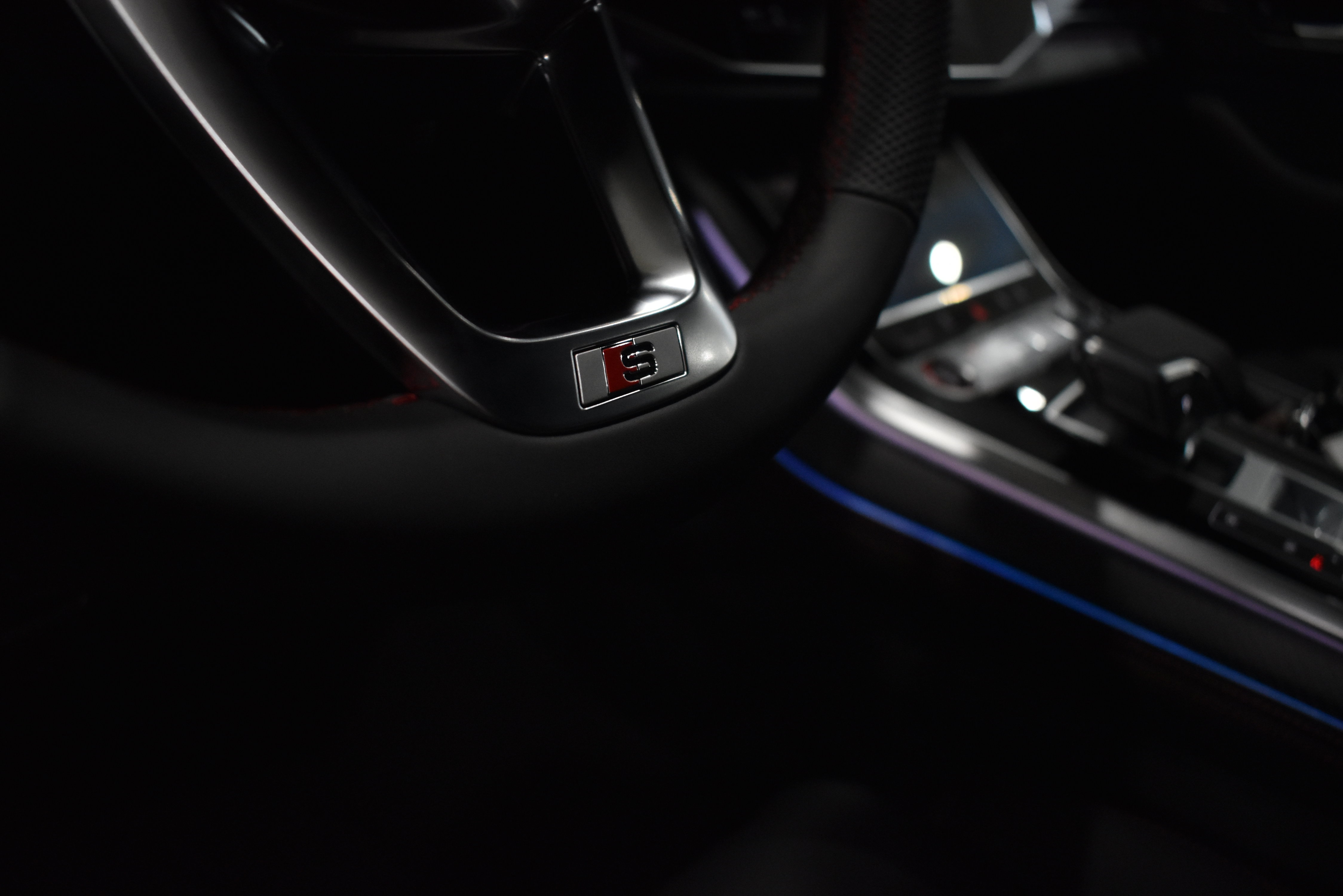 New 2026 Audi SQ8 Prestige AWD/4WD image 20