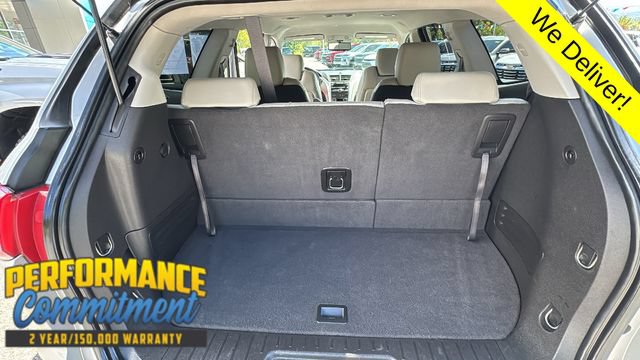 Used 2011 Chevrolet Traverse LTZ AWD/4WD image 21