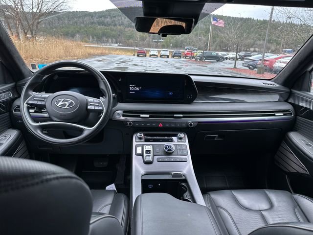 Used 2024 Hyundai Palisade Calligraphy image 12