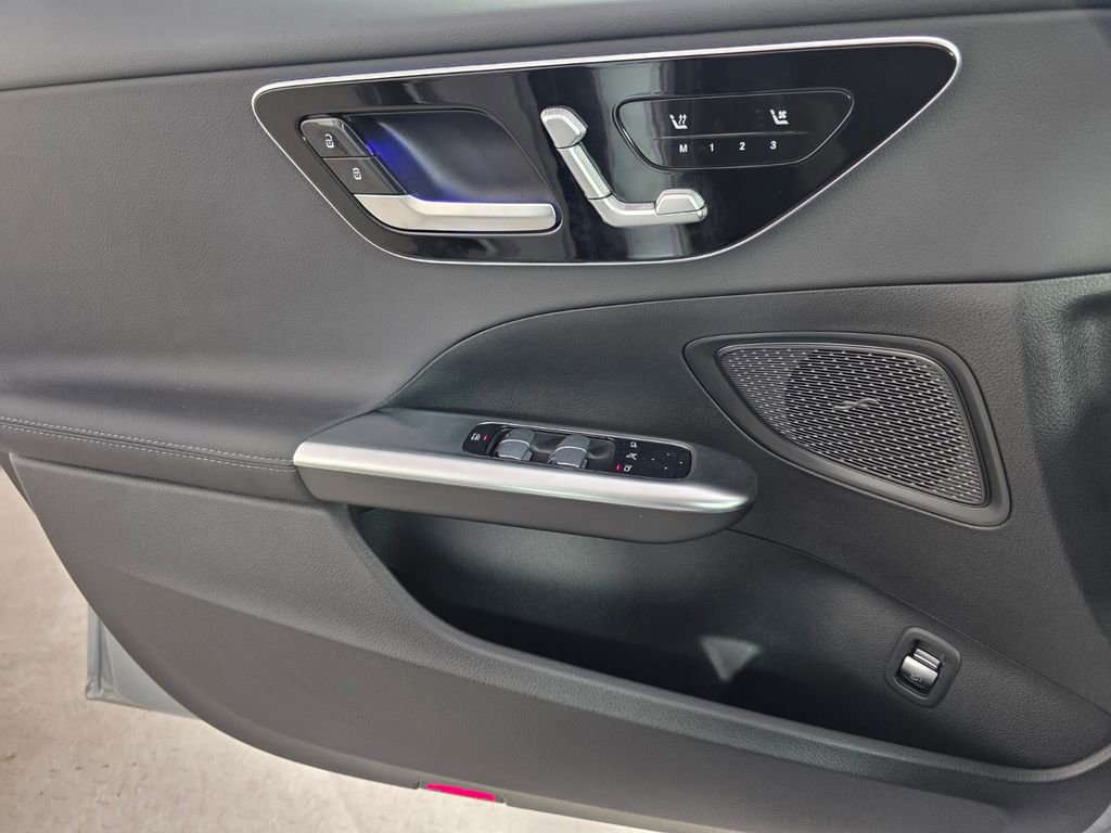 New 2026 Mercedes-Benz C 300 Sedan image 17