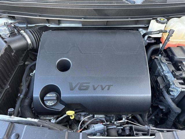 Used 2021 Chevrolet Traverse RS w/ LPO, Floor Liner Package image 37