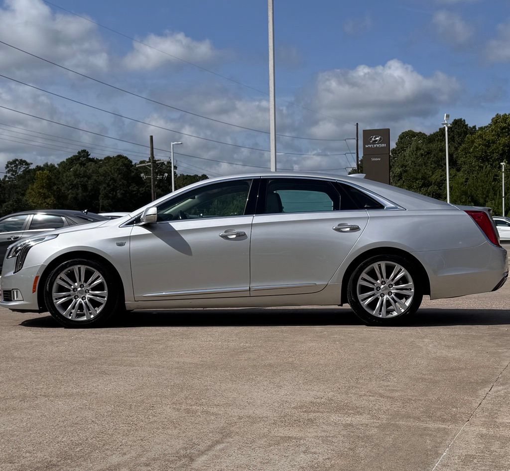 Used 2019 Cadillac XTS Luxury FWD image 12