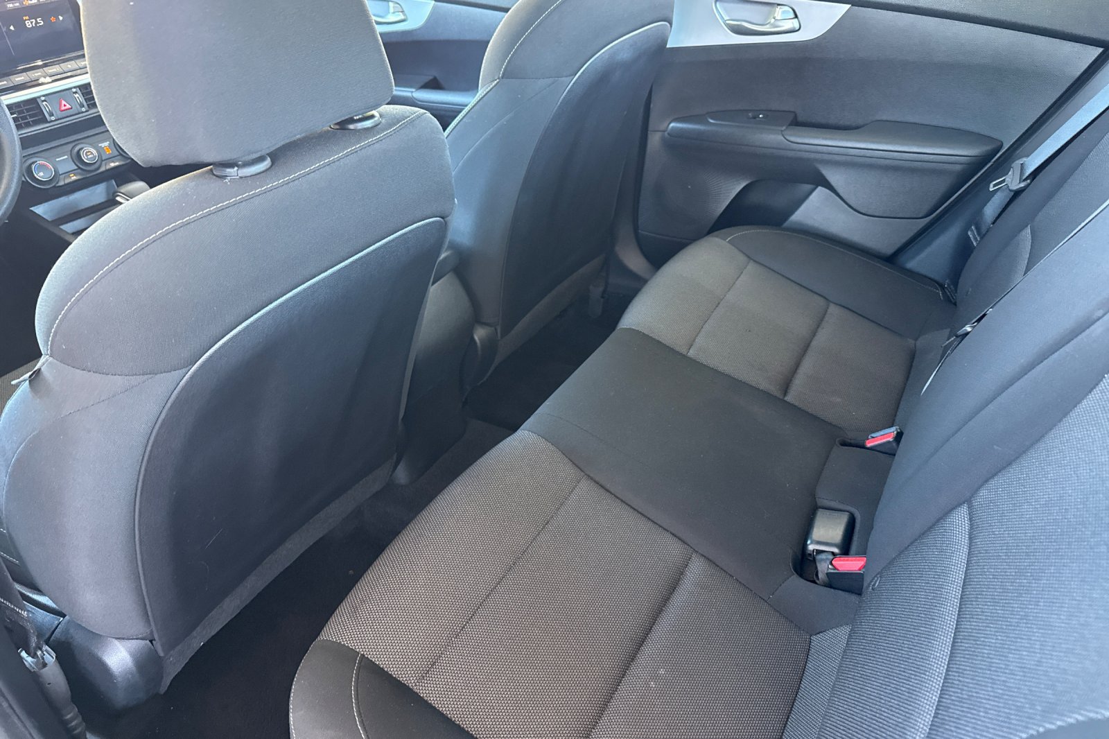Used 2023 Kia Forte LXS FWD image 6