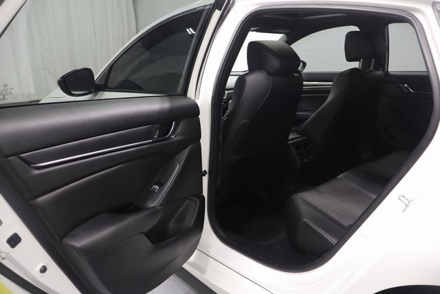 Used 2021 Honda Accord Sport image 12