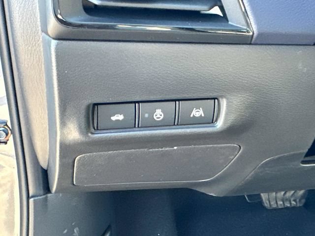 New 2026 Nissan Sentra SL w/ Floor Mat Package FWD image 23