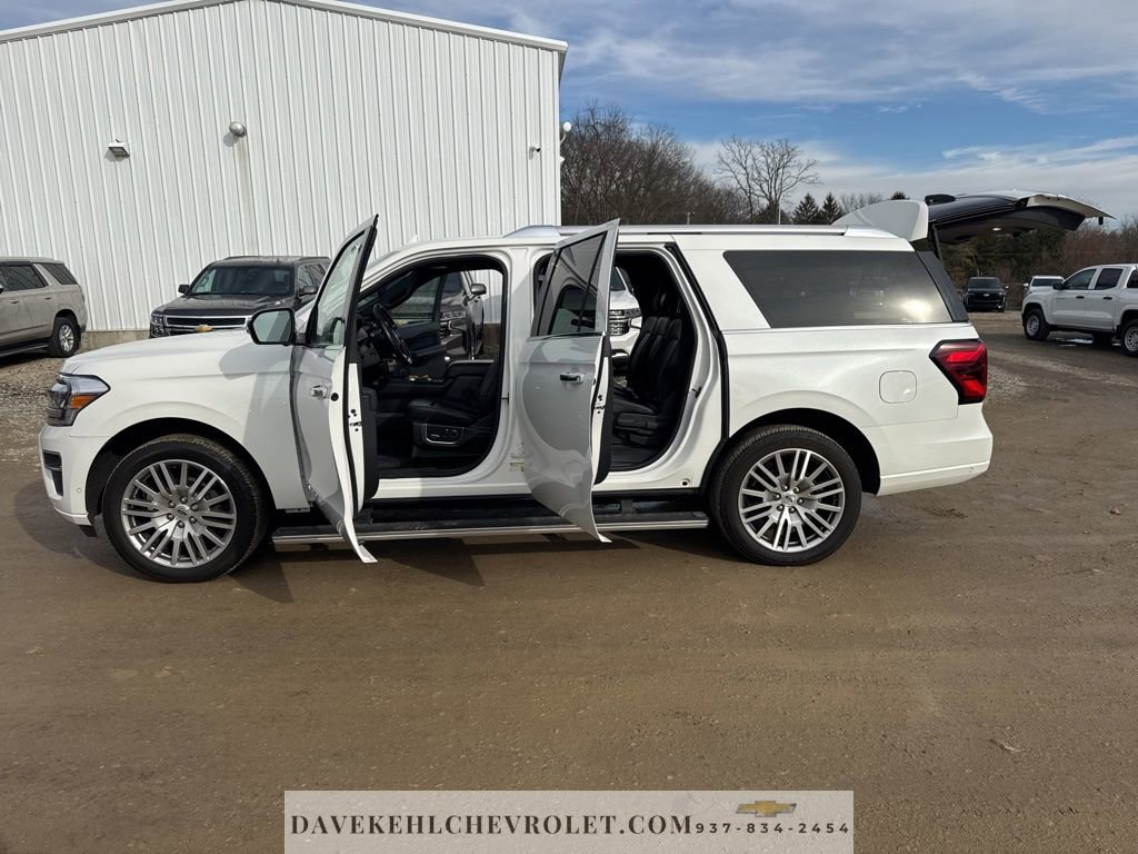 Used 2022 Ford Expedition Max Platinum image 48