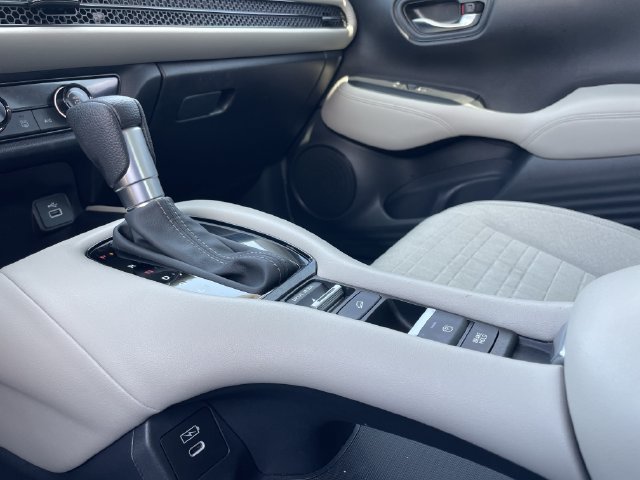 Certified 2024 Honda HR-V LX image 20