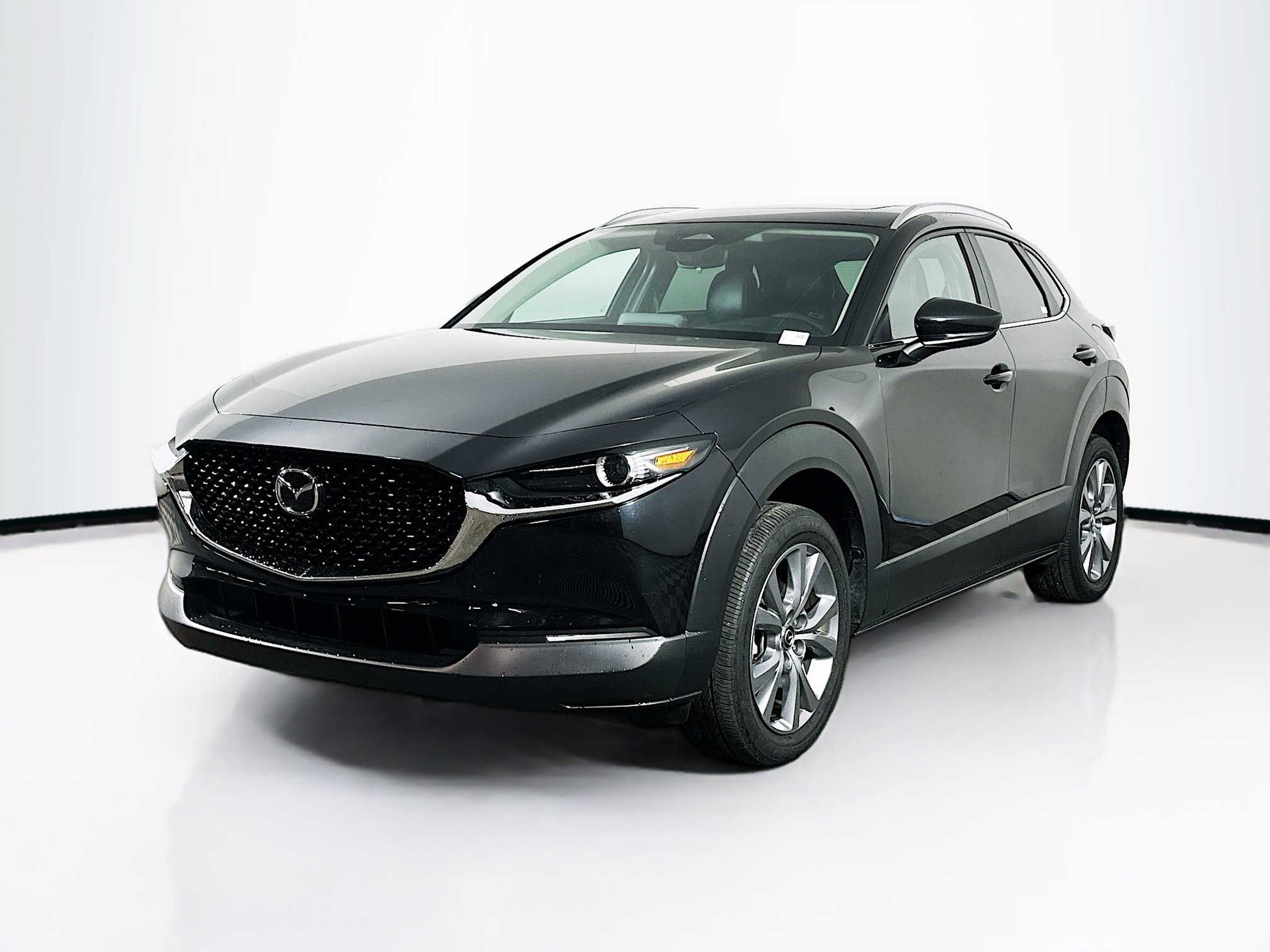 Used 2025 MAZDA CX-30 AWD 2.5 S w/ Preferred Package image 3