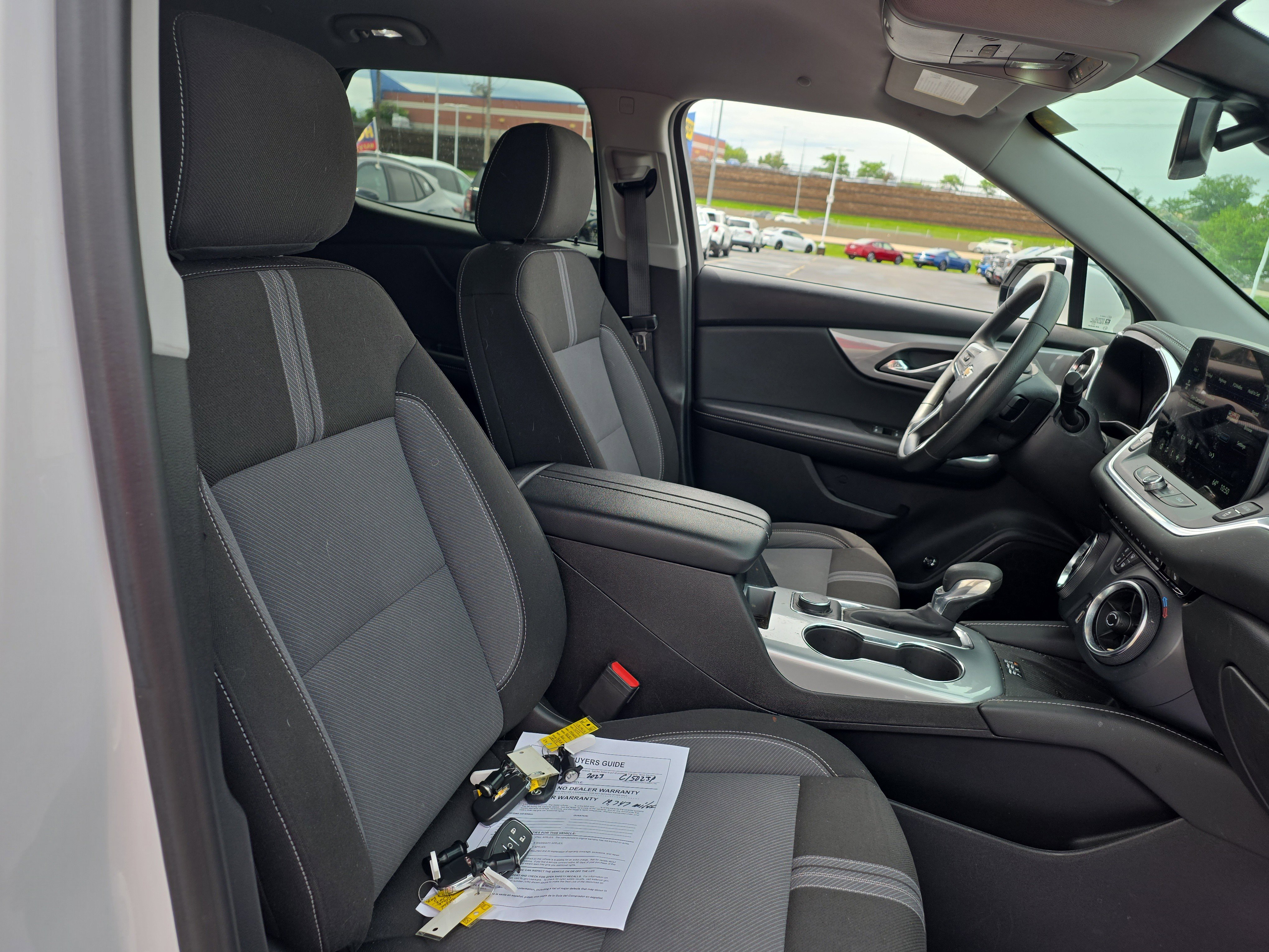 Used 2024 Chevrolet Blazer LT w/ Convenience Package FWD image 9