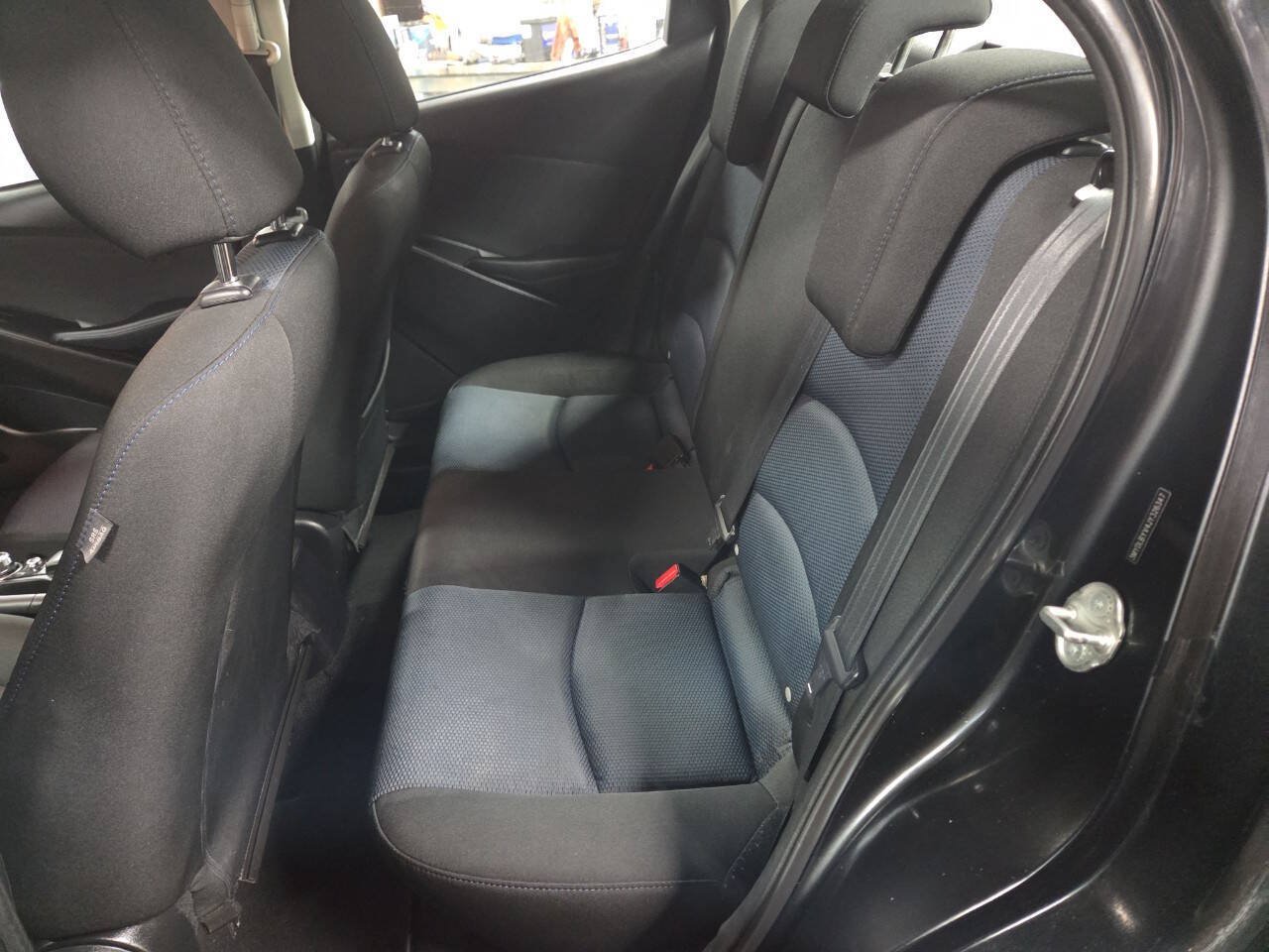 Used 2018 Toyota Yaris iA FWD image 9