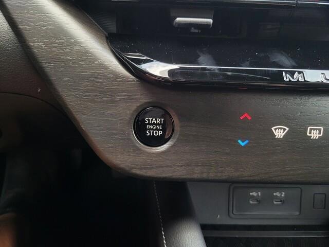 New 2025 Nissan Murano SL image 17