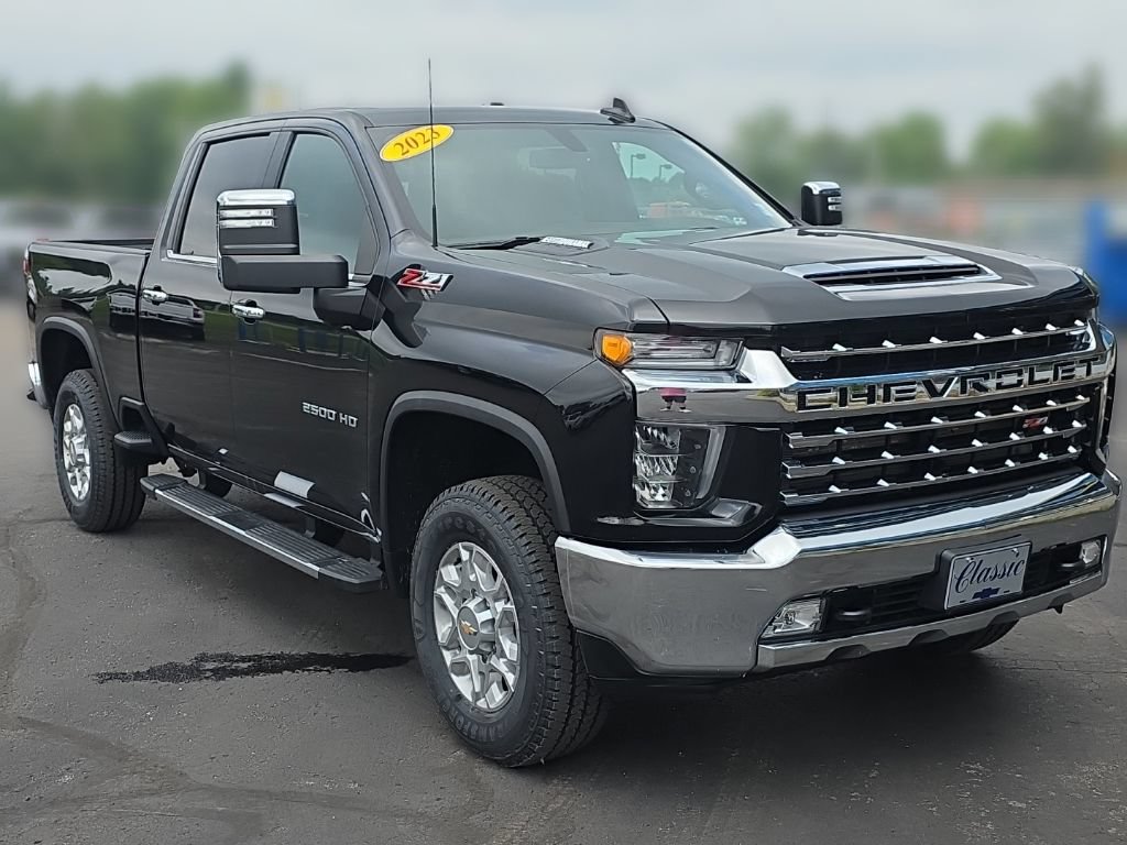 Used 2023 Chevrolet Silverado 2500 LTZ w/ Z71 Off-Road Package AWD/4WD image 11