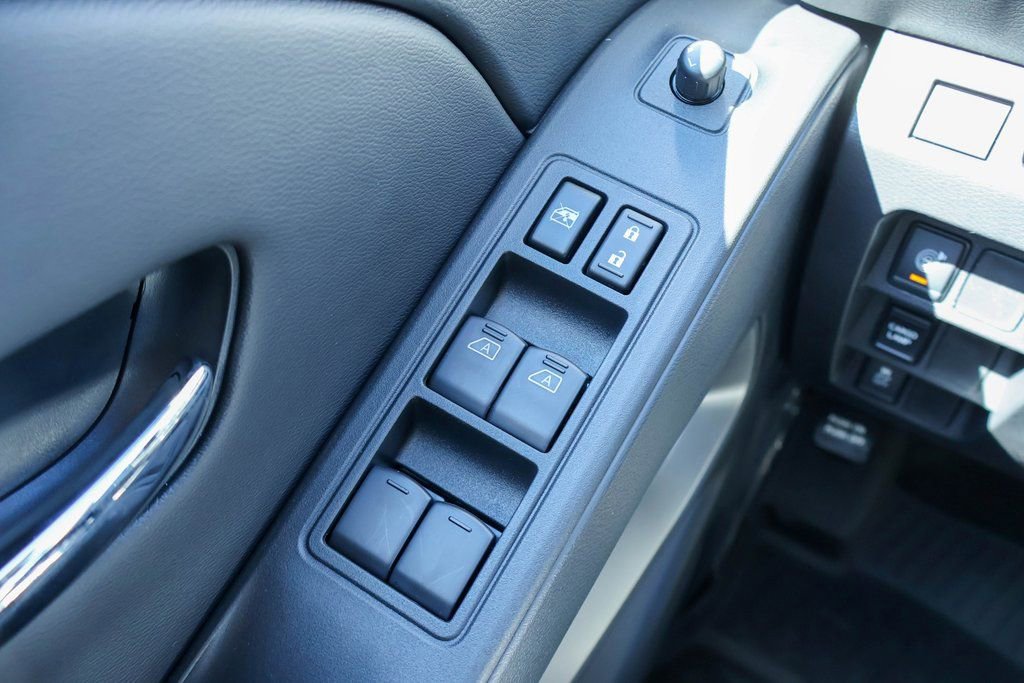 New 2026 Nissan Frontier SV image 14