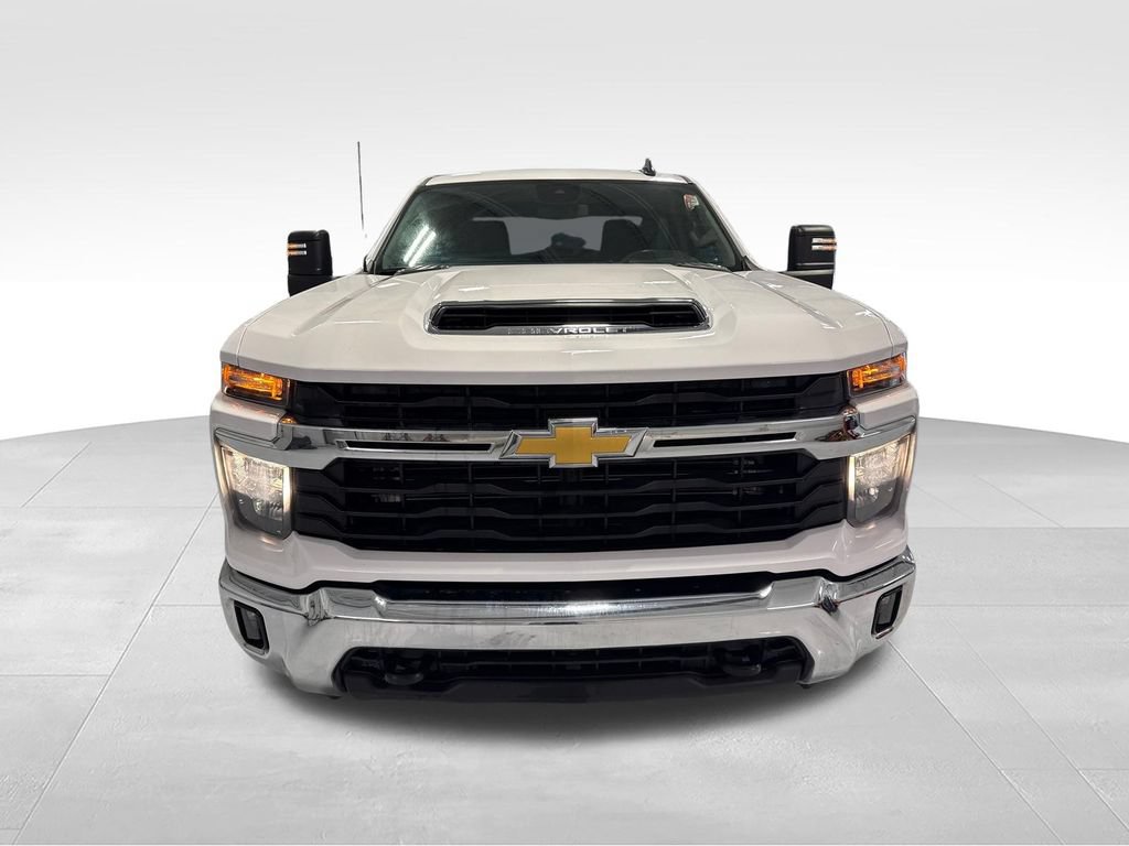 Used 2025 Chevrolet Silverado 2500 LT w/ Convenience Package AWD/4WD image 52