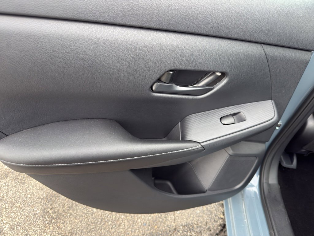 Used 2025 Nissan Sentra SV w/ All-Weather Package image 26