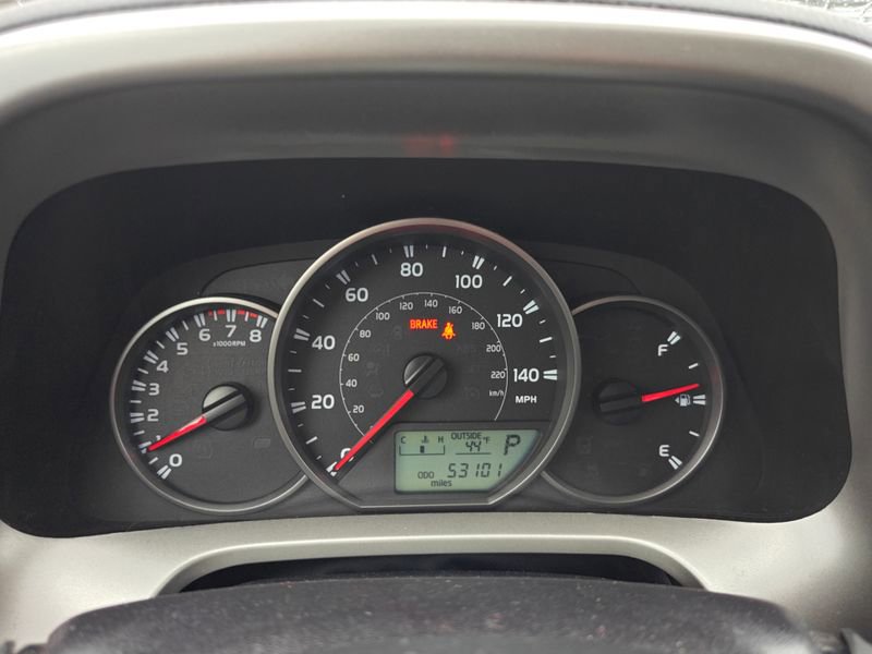 Used 2016 Toyota RAV4 LE w/ Four Season Floor Mat Package AWD/4WD image 11