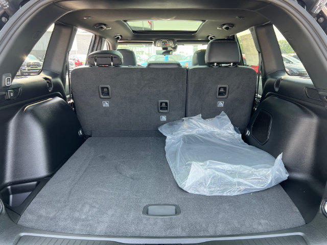 New 2026 Jeep Grand Cherokee Limited AWD/4WD image 7