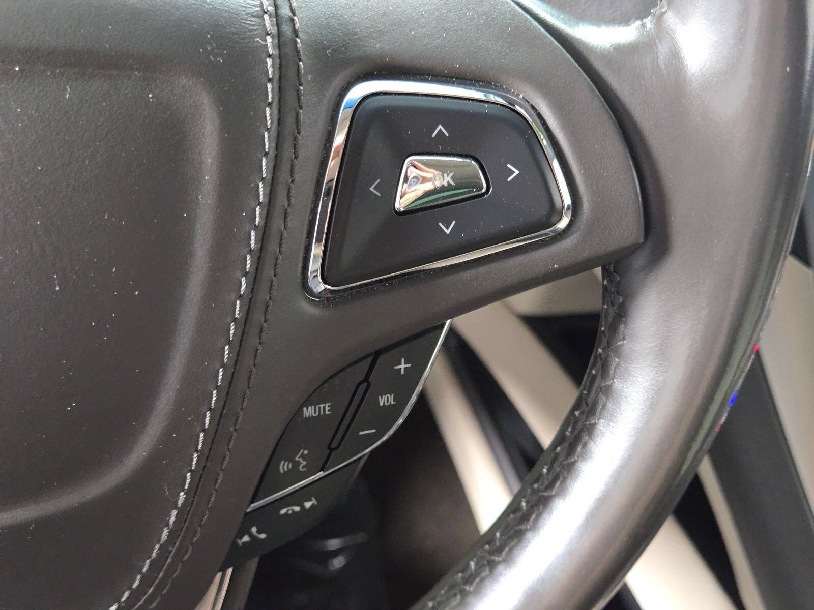 Certified 2019 Lincoln MKZ Reserve w/ Reserve Plus Package FWD image 22
