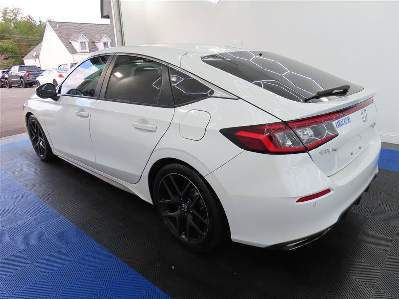 Used 2024 Honda Civic Sport Touring image 6
