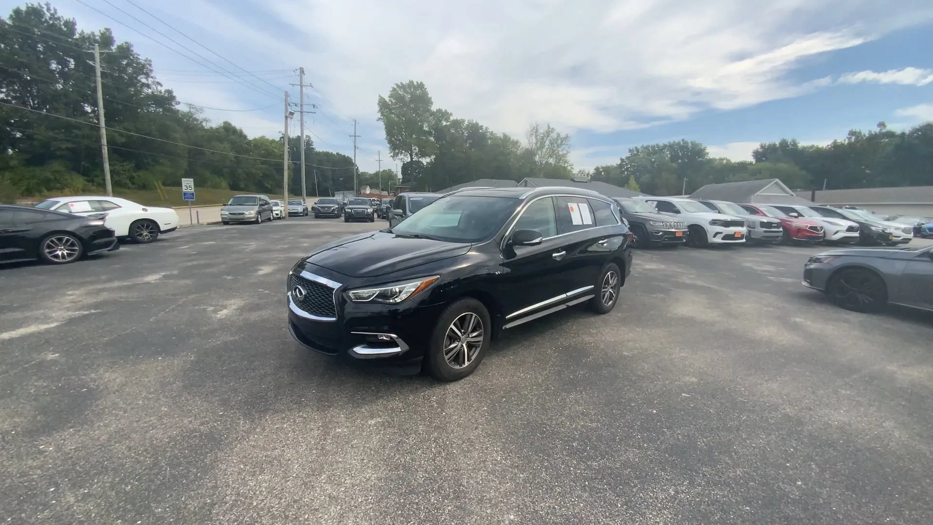 Used 2019 INFINITI QX60 Luxe w/ Essential Package AWD/4WD image 5