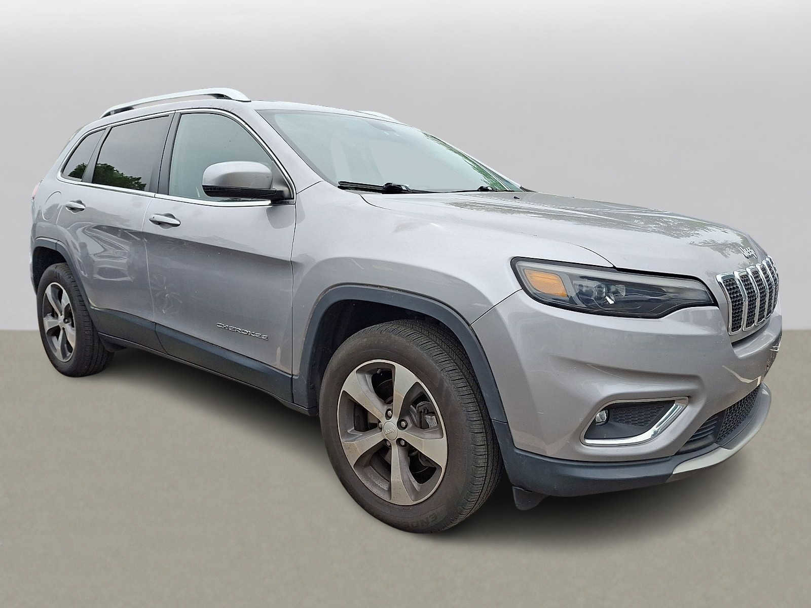 Used 2020 Jeep Cherokee Limited AWD/4WD image 1