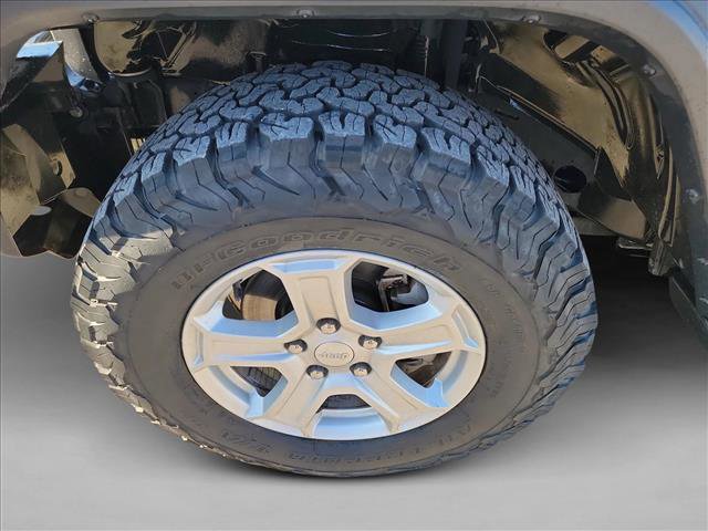 Used 2018 Jeep Wrangler Unlimited Sport S image 9