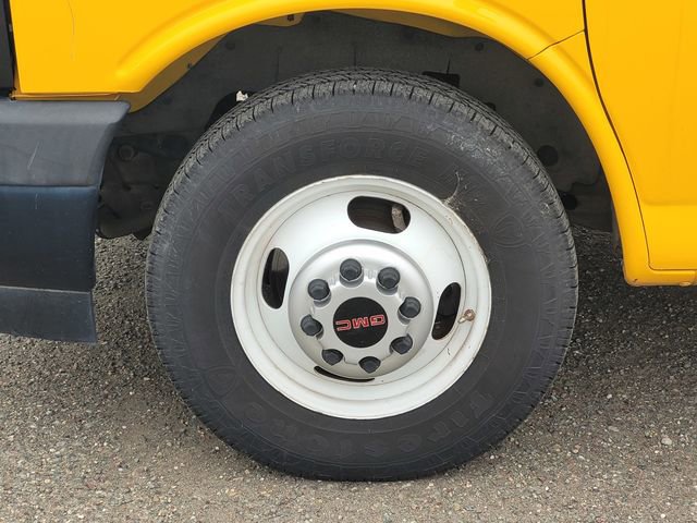 Used 2019 GMC Savana 3500 Extended w/ Driver Convenience Package image 10