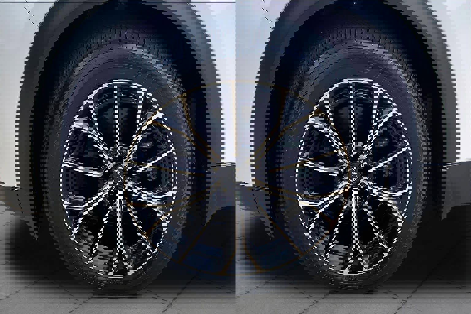 Used 2025 MAZDA CX-70 Plug-In Hybrid w/ Premium Plus AWD/4WD image 10