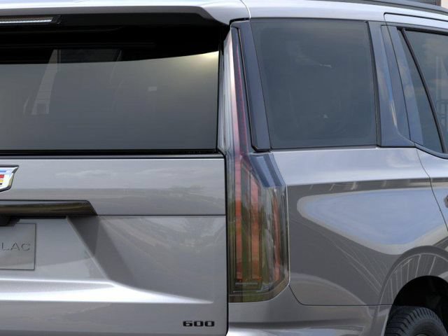 New 2026 Cadillac Escalade Platinum Sport w/ LPO, ONYX Package AWD/4WD image 11