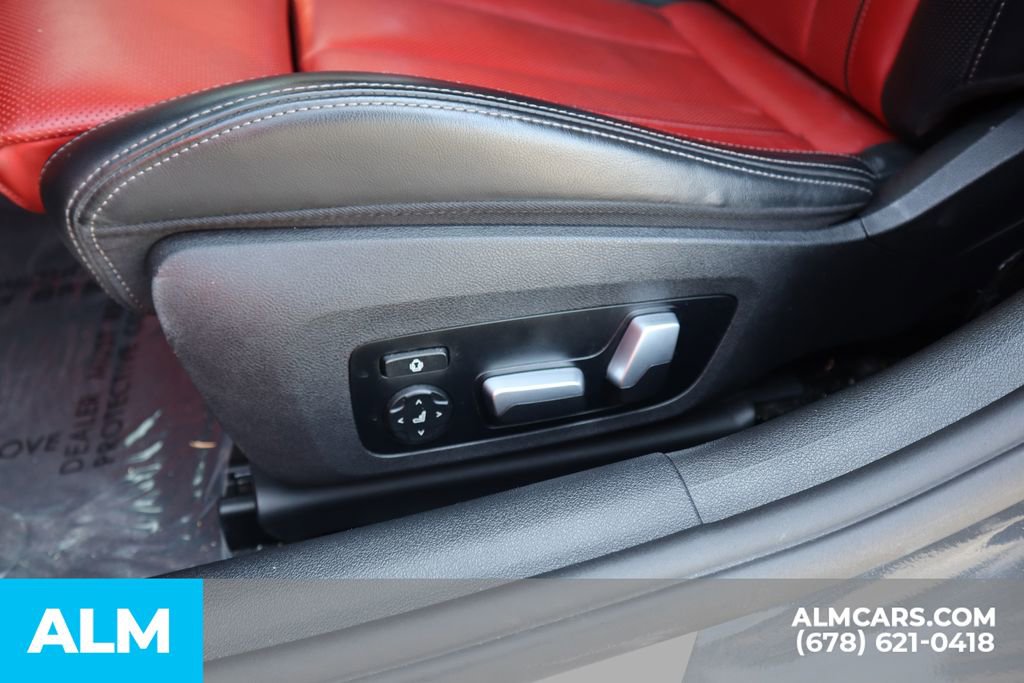 Used 2025 BMW M850i xDrive w/ M Sport Professional Package image 12