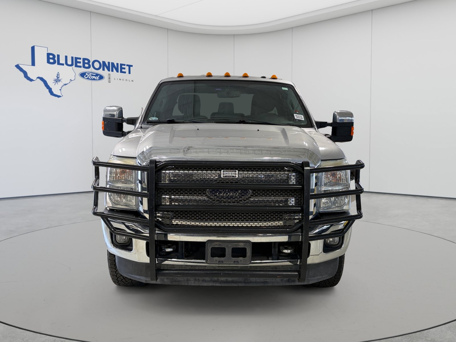Used 2015 Ford F250 XLT w/ XLT Premium Package AWD/4WD image 2