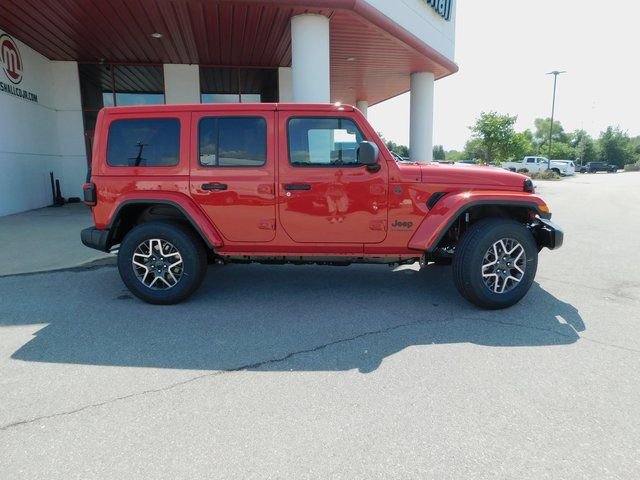 New 2025 Jeep Wrangler Sahara w/ Technology Group image 10