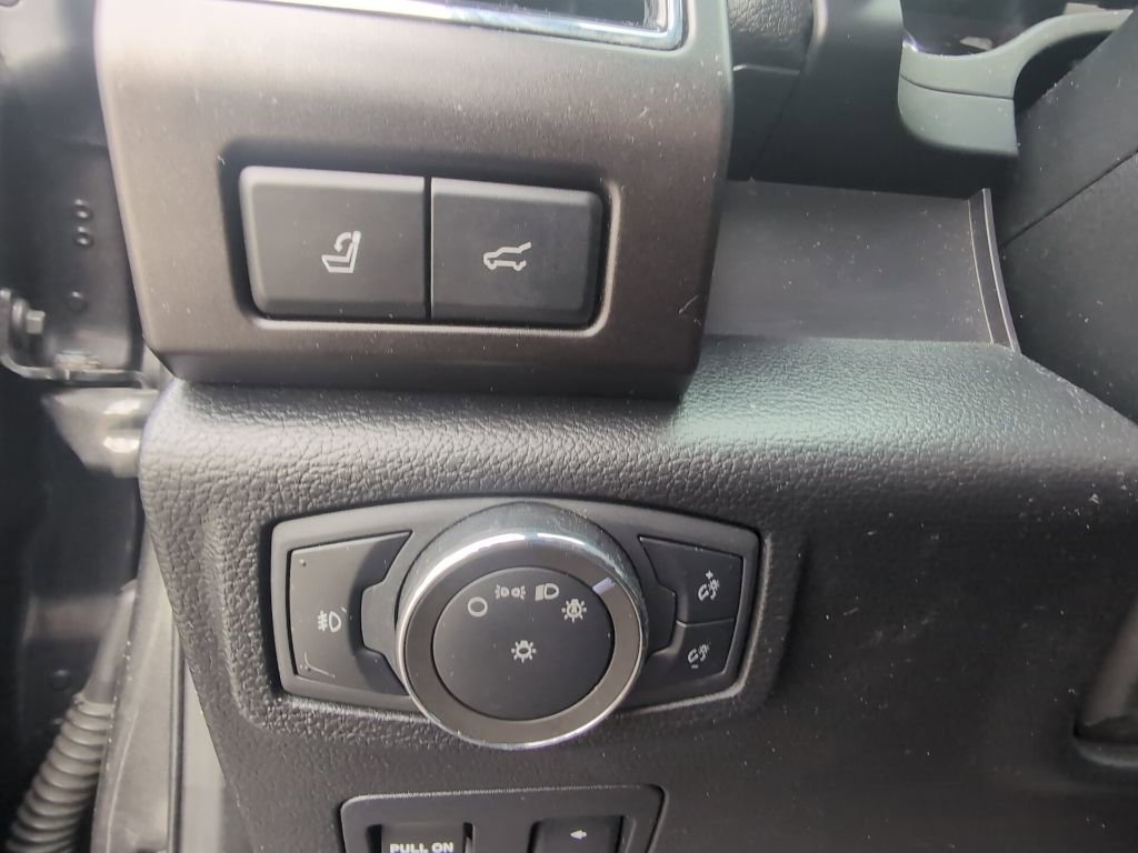 Used 2019 Ford Expedition Limited w/ Equipment Group 303A image 18