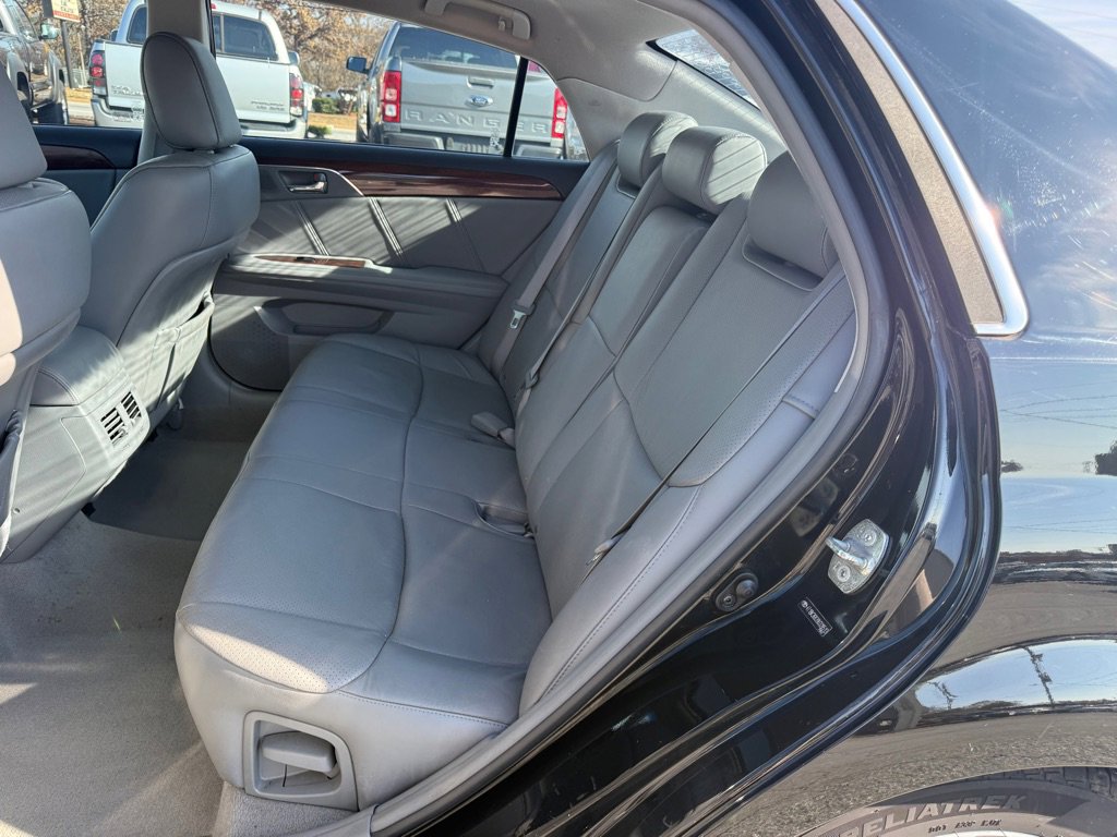 Used 2009 Toyota Avalon Limited image 13