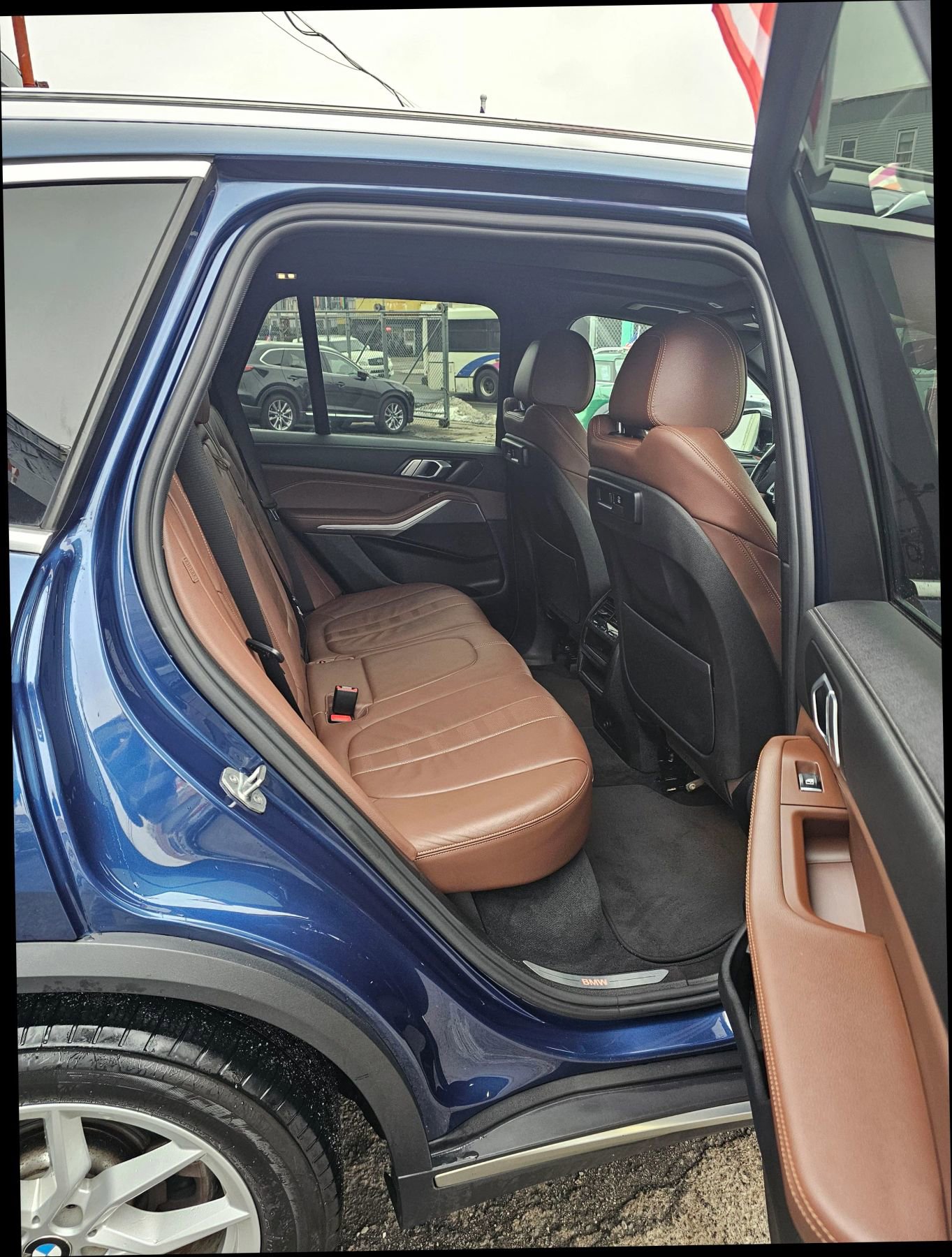 Used 2020 BMW X5 xDrive40i AWD/4WD image 12