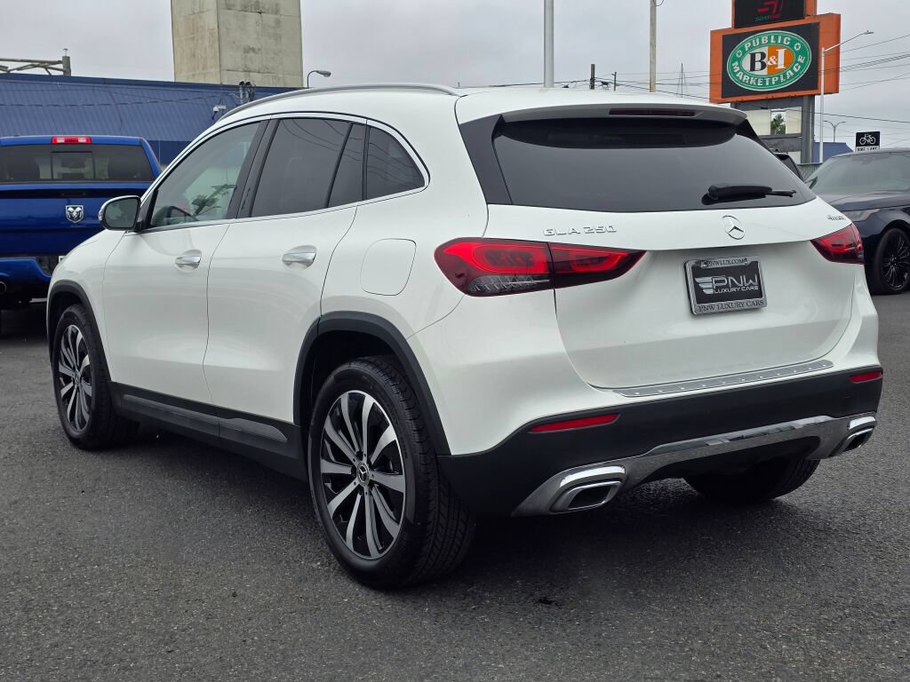 Used 2022 Mercedes-Benz GLA 250 4MATIC image 8