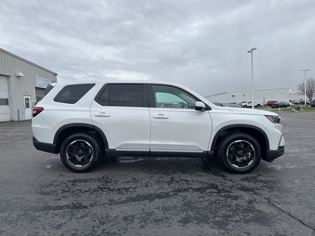 Certified 2025 Honda Pilot EX-L image 8